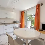 Blu Apartment